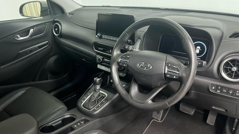 Hyundai KONA Photo cohere-b6a0f7504f8f9a94d722c73824ae1f82767335b8.jpg