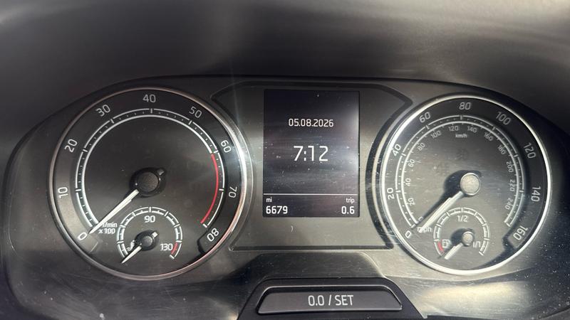 Skoda FABIA Photo cohere-b735b49808e7ff6057b9385a6f9ed340670342bd.jpg