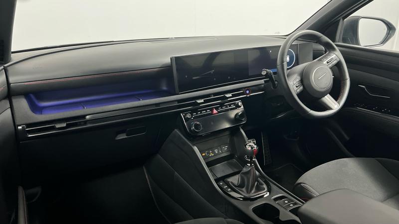 Hyundai TUCSON Photo cohere-b74d97d3e976cc8af8e929359dd5d96c38153ade.jpg