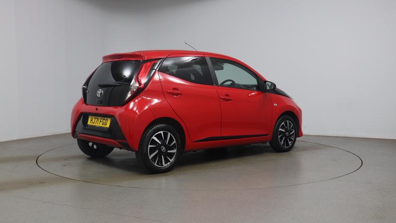 Toyota AYGO Photo cohere-b881c652da52265e29c0fdff00547cd54dbc3d4d.jpg
