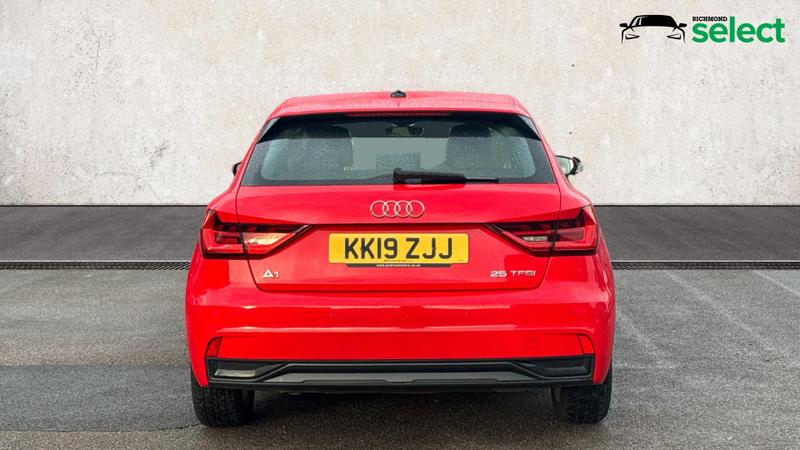 Audi A1 Photo cohere-b8be0d3dd21447b09c769ef8e46c198611bfafab.jpg
