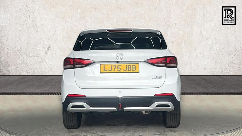 MG ZS Hybrid+ Photo cohere-b8cf51b8b3098a4081a9f6029c7aabbc844603ac.jpg