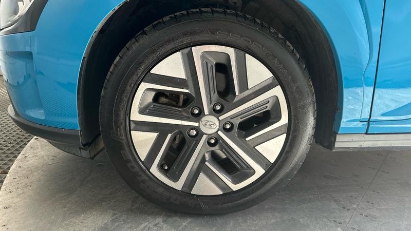 Hyundai KONA Photo cohere-b9345531bfafee213e29c19fa0c0ebeb06c4d638.jpg