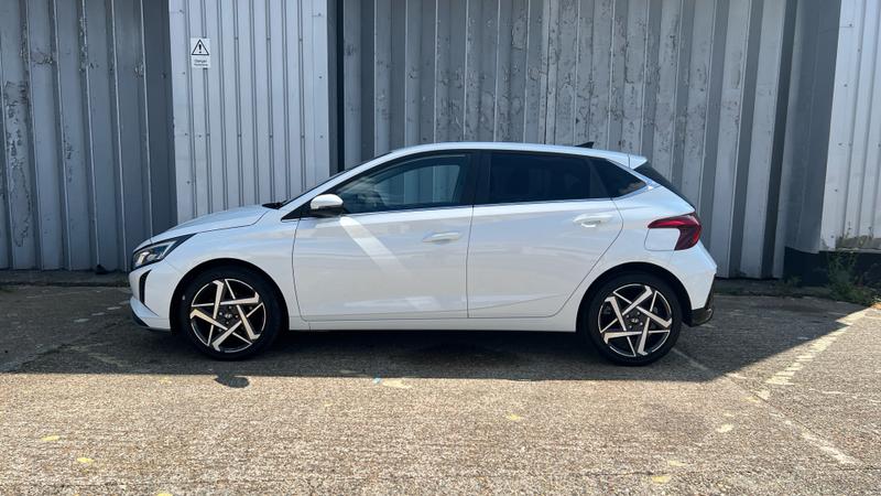 Hyundai i20 Photo cohere-b96504f8eccc90151d99c2e9883246f78da24d6a.jpg