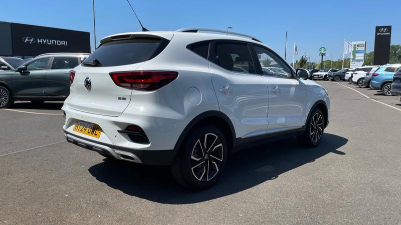 MG ZS Photo cohere-b97183a107fedb3a754d25e024e5ea4327b94dc6.jpg