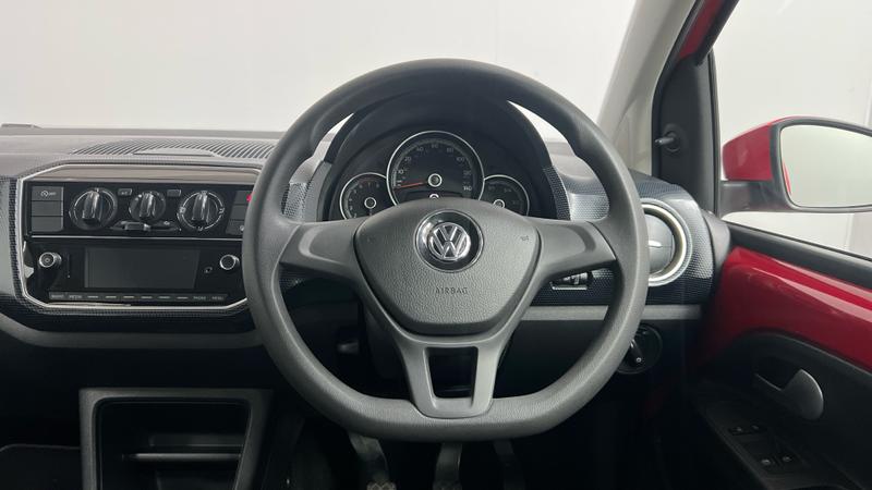 Volkswagen UP Photo cohere-b9ba4892bef8c53fea9cb2f629d9082731d9faae.jpg