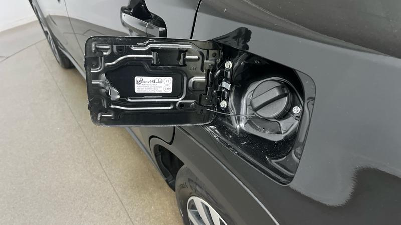 Suzuki S-CROSS Photo cohere-ba15cd8d4885c995670ef2708122fa8743d721dd.jpg