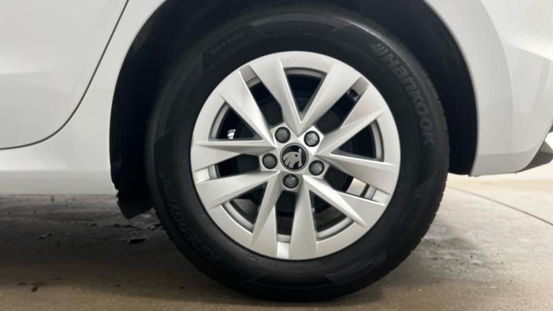 Skoda FABIA Photo cohere-ba469771ec91b96dd459944596964afa0972e79f.jpg