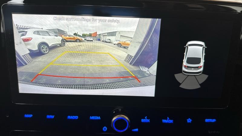 Hyundai IONIQ Photo cohere-ba8c091f9e752c2eacc06e238db2059a951d3780.jpg