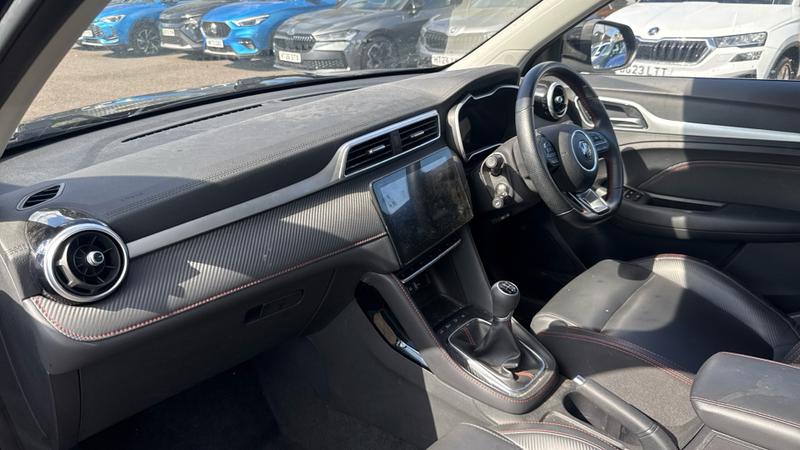 MG ZS Photo cohere-ba8d78af4eaf68984dcc06cd5c18eec98723d4c7.jpg