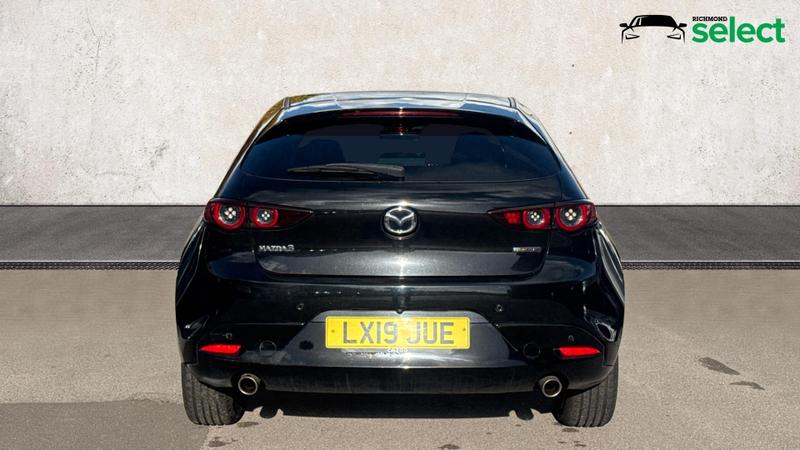 Mazda Mazda3 Photo cohere-bad28294551133825f18a42f2bc8b1e3e6a58392.jpg