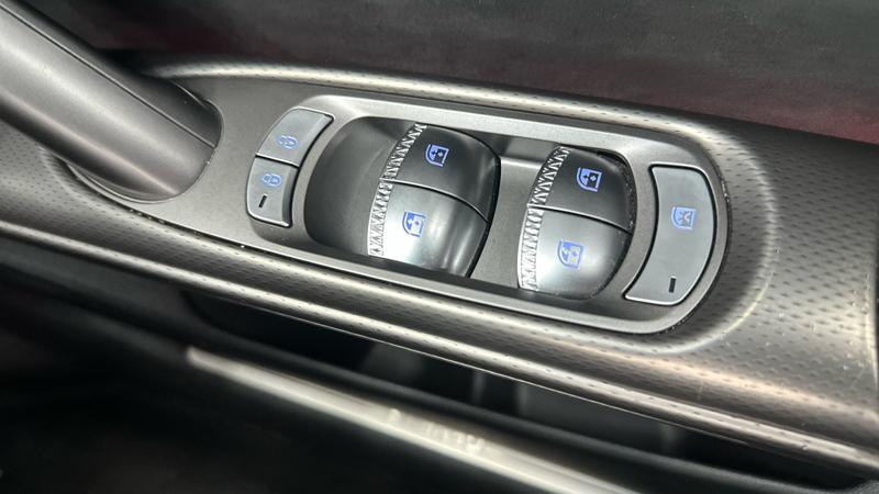 Genesis GV60 Photo cohere-bb6476f4d27acbf9ba9d3c14e6804c8951cb0f8a.jpg