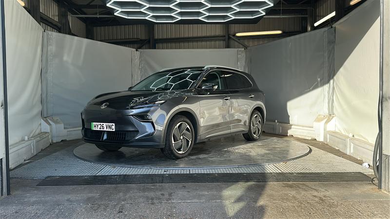 MG MGS5 EV Photo cohere-bbe460fe2fcdaa2967ccfd0a70132c1bce6069eb.jpg