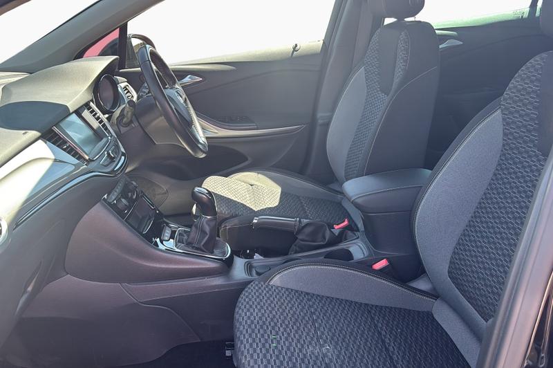 Vauxhall Astra Photo cohere-bc156aeee773391bcc559b8cfdc5e621b51ebd75.jpg