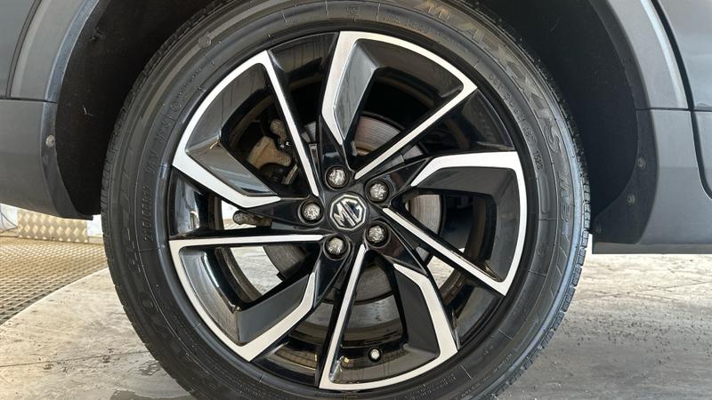 MG ZS Photo cohere-bc45a441cf35cb9840d8b253ac9f5c182cfc7f23.jpg
