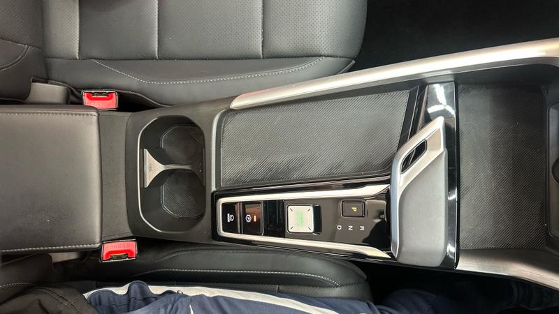MG ZS Hybrid+ Photo cohere-bc4e4224478a04a67cb5bd024fe42b4bf59f4fbe.jpg