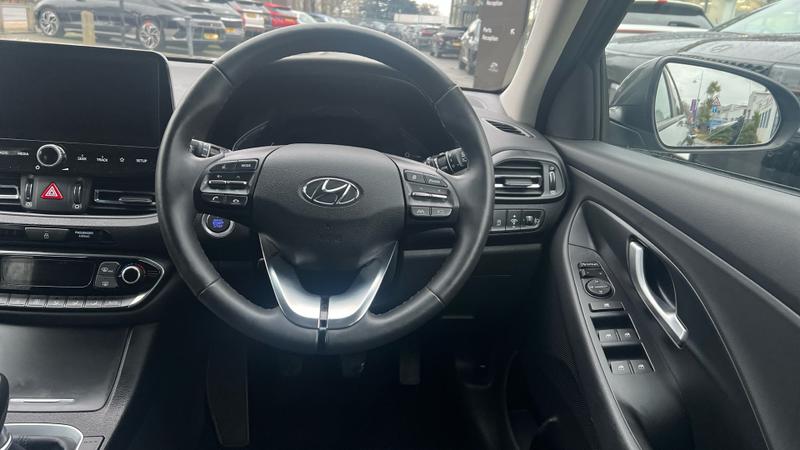 Hyundai i30 Photo cohere-bd82defa1caca104181753ef7341a1f71af8a96e.jpg