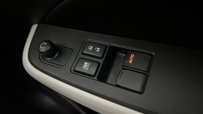 Suzuki SWIFT Photo cohere-be52ff2b3c7412007158239a3ab821f6766abc78.jpg