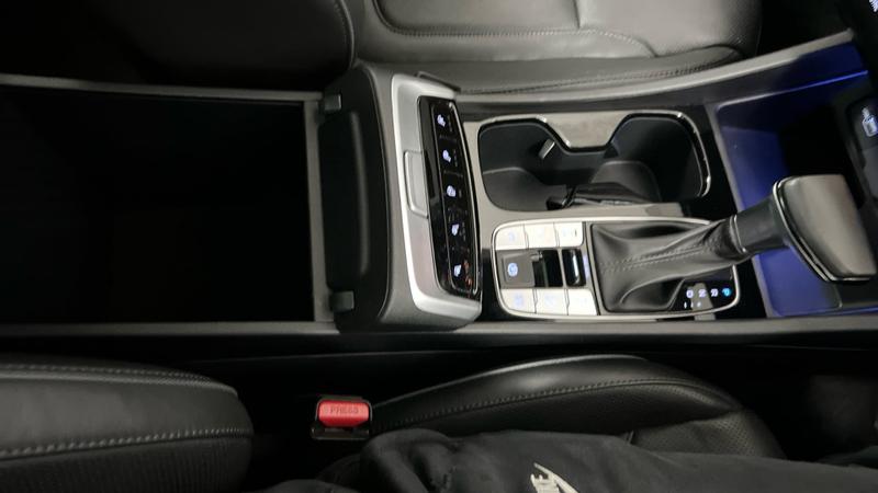 Hyundai TUCSON Photo cohere-be60782fa57d155adf7465a1614634f0e61a4d50.jpg