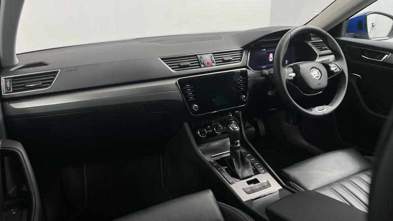 Skoda SUPERB Photo cohere-be778dce5fd8e99c9150f1ef8dd5ffd9de82ac65.jpg