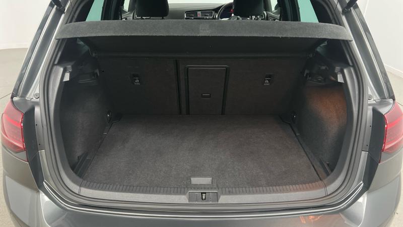 Volkswagen GOLF Photo cohere-bed9251a57b70c313661c467c53031f97919ce87.jpg
