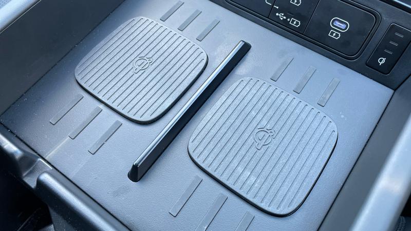 Hyundai Santa Fe Photo cohere-befcd1ab0d428c36e2c0368d0e0e6a40341453f8.jpg