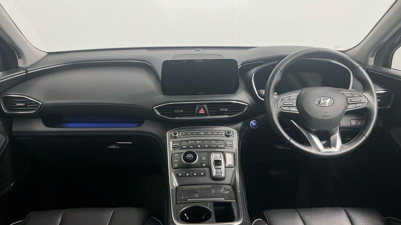 Hyundai Santa Fe Photo cohere-c02494f9988110c993f0464b23ae95640d4e3865.jpg
