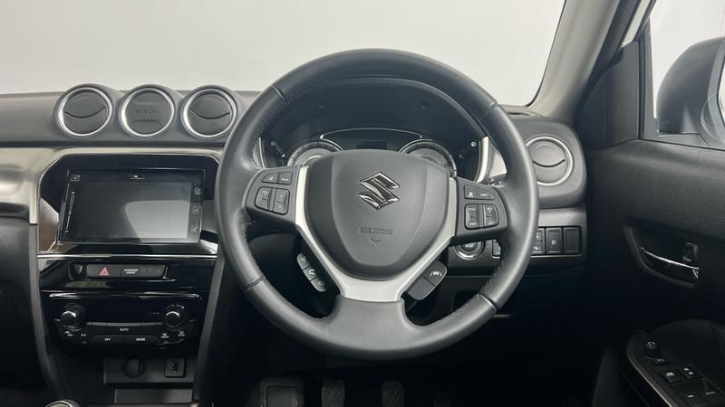 Suzuki VITARA Photo cohere-c18ff6d6d4b6a975bef5ba1dd7666548b2de7f03.jpg
