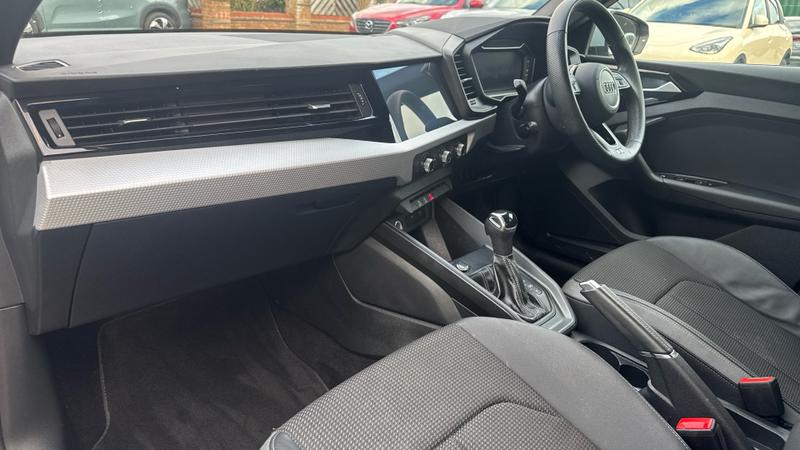 Audi A1 Photo cohere-c1c7bfc76206d490ce0969d4b2241722afe42f9d.jpg