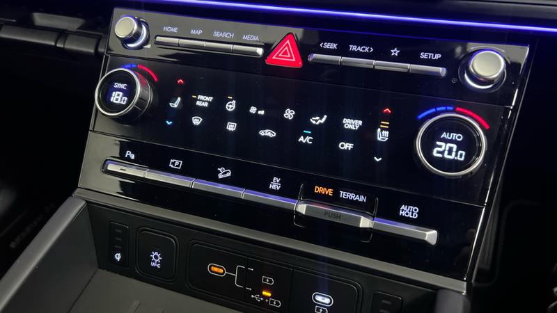 Hyundai Santa Fe Photo cohere-c1f2241e39ea995e2dc90ce3bb8eb5245fab446d.jpg