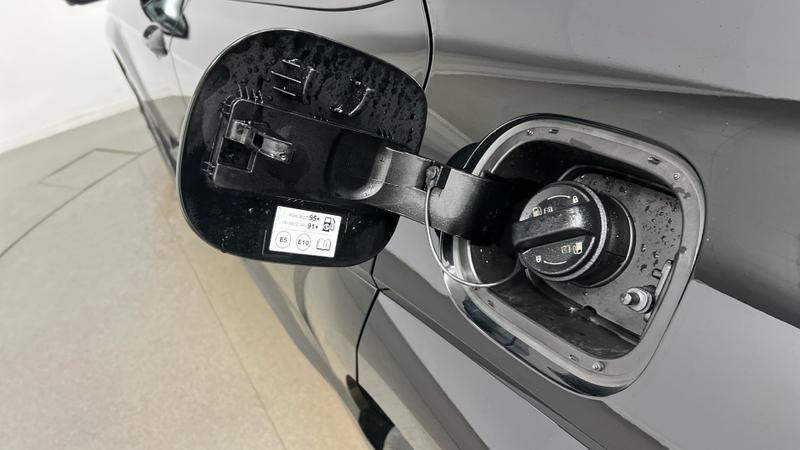 Hyundai KONA Photo cohere-c260a14f877e71616214e41b44fe184ef73097e9.jpg