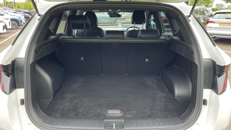 Hyundai TUCSON Photo cohere-c26c6b1ae0e8cbda7d3e06d320a4de0b11a3353b.jpg