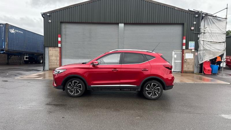 MG ZS Photo cohere-c29689a5beeb2d0bb0534430565b900379761452.jpg