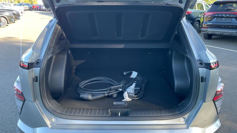 Hyundai KONA Photo cohere-c2b61debd8f1f19d3f99bcf9bef9c4b07771f076.jpg