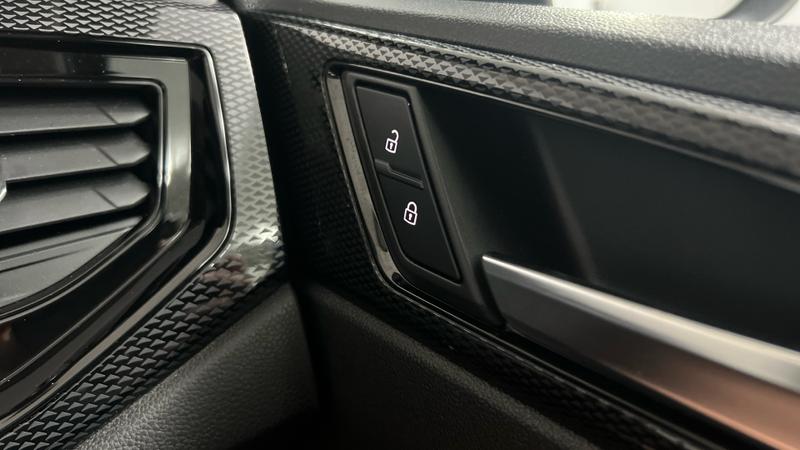 Volkswagen TAIGO Photo cohere-c2c4c7173ca88e4cd1dfa12eed2bed884fb18be9.jpg