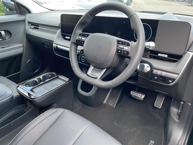 Hyundai IONIQ 5 Photo cohere-c2fbee2f639083d77bb4f6d6accd0a9cd0f966c3.jpg