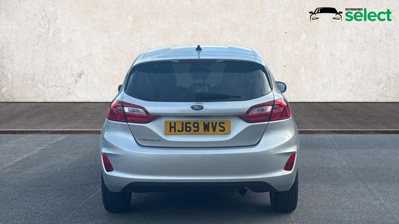 Ford Fiesta Photo cohere-c363996fd0c3eaef136ef0f6ad91a0ca5f8b54e3.jpg