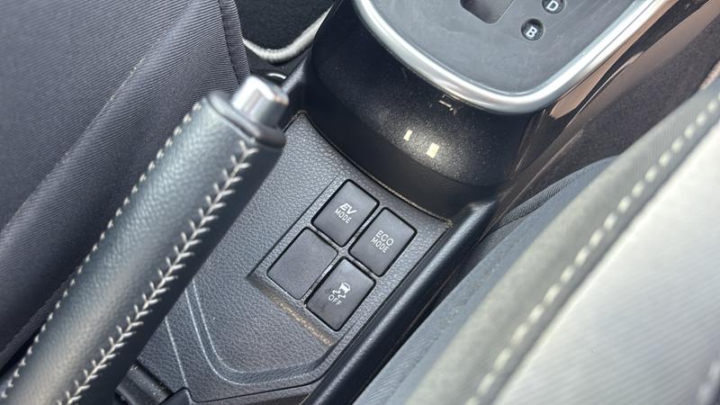 Toyota Yaris Photo cohere-c36be27a4bcf5c82fcd6d0f3587de1e5de38ca8a.jpg