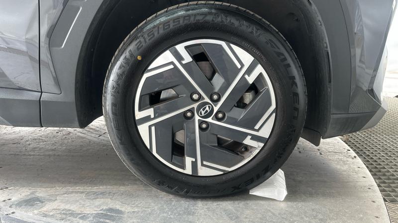Hyundai TUCSON Photo cohere-c408a2c8bf603d22bf6c7447b74f2869348147c3.jpg