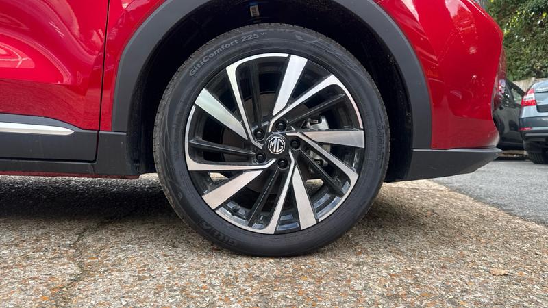 MG ZS Hybrid+ Photo cohere-c44482959d59b344596be5fed9dbdf7b98a48148.jpg