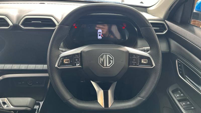 MG MG ZS Photo cohere-c47beaa111b1d3f7821b702ed82880723b9aa232.jpg