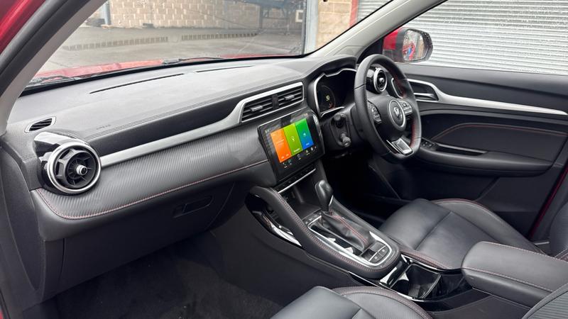 MG ZS Photo cohere-c4806034e3deb7cf4860ad3e363e353fe0293c87.jpg