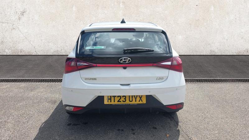 Hyundai i20 Photo cohere-c61fa44d2febfd424b9d40e05e31c0dadabf1947.jpg