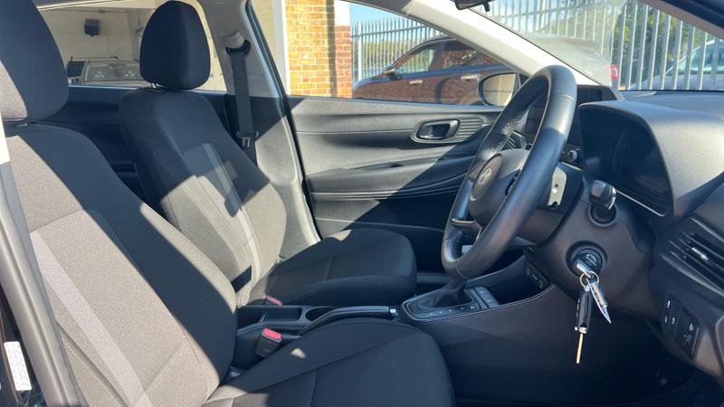 Hyundai i20 Photo cohere-c67cca57298875f4fc95bdbce3f60b797316eb92.jpg