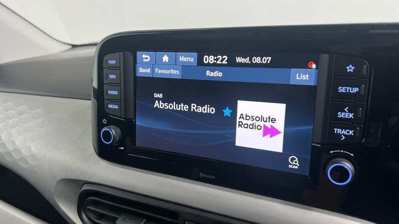 Hyundai i10 Photo cohere-c77d02fbd881a29d4c5c37b14cd15f2493f77257.jpg
