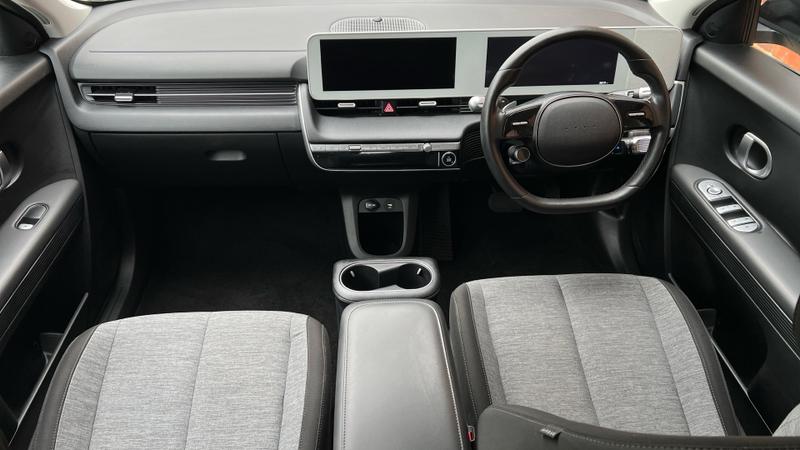 Hyundai IONIQ 5 Photo cohere-c7a2494f88747182a9b2eedbac594adec6f0affd.jpg