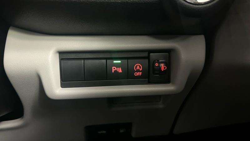 Suzuki SWIFT Photo cohere-c7a76b51565640857151b4b3562dc6d163710624.jpg