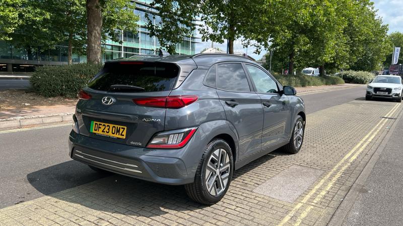 Hyundai KONA Photo cohere-c81654cde0071d1b9de2eb9f6c82c874b9c92306.jpg