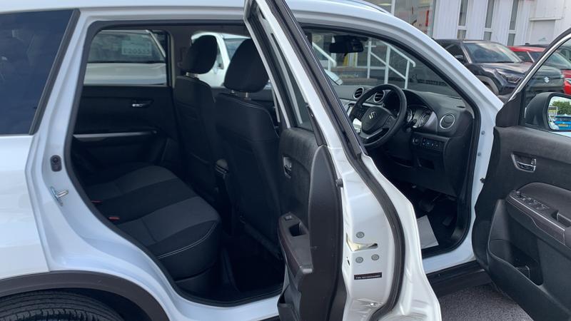 Suzuki Vitara Photo cohere-c83a4bc3862daf94688f7e08dc821a51679e9014.jpg