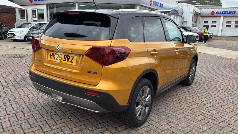 Suzuki Vitara Photo cohere-c858ca84ebe5d4be076f6833a40a809a60841e3e.jpg